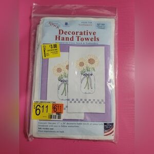Jack Dempsey Hand Towels #320-716 Stamped For Cross Stitch & Embroidery Kit 0530